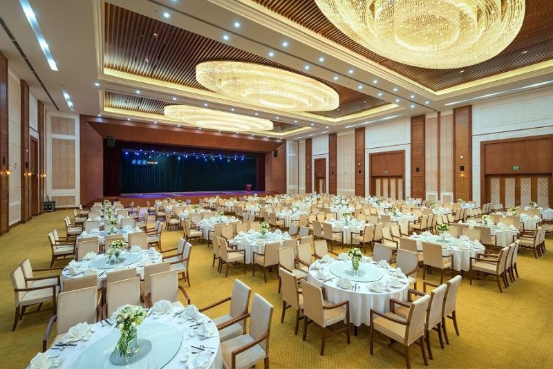 uu-dai-tai-flc-ha-long